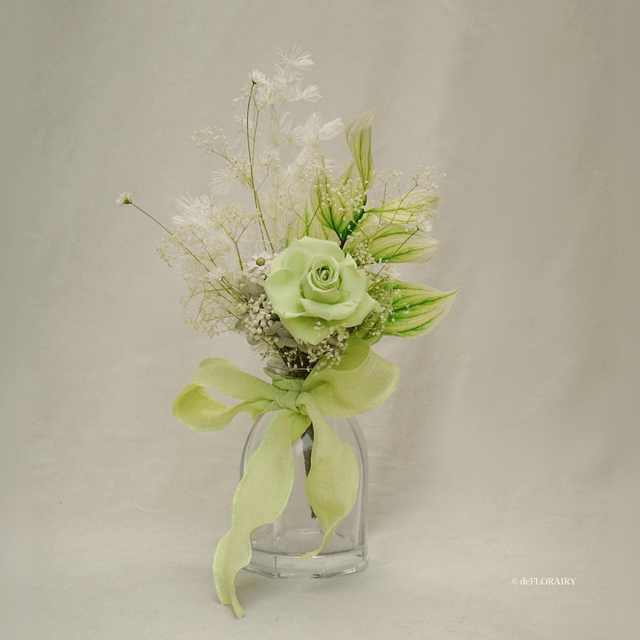 Ivory Lime | Preserved Rose in Vase | Next-Day Flower Delivery in Bristol | UK-Wide Delivery
