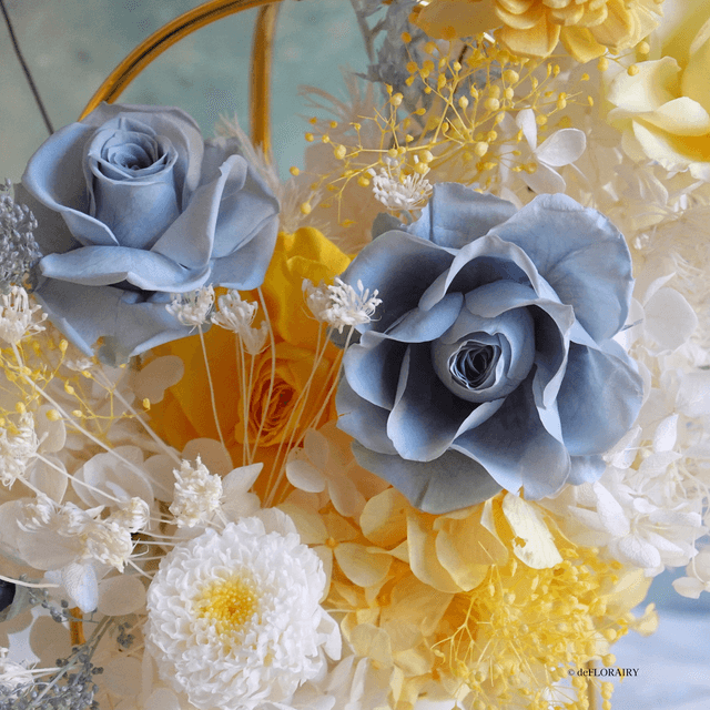 Pastel Seabreeze | Everlasting Flower in Ceramic Vase | Next-Day Flower Delivery in Bristol | UK-Wide Delivery