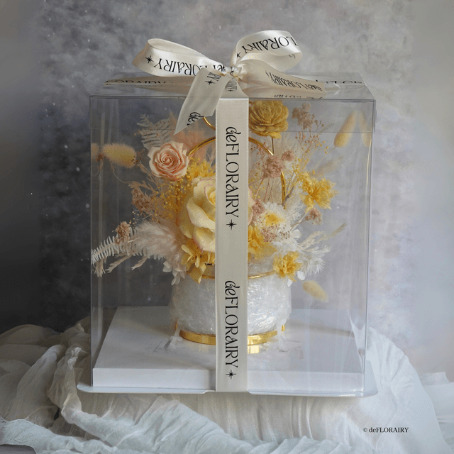 Soft Coral | Everlasting Flower in Ceramic Vase | Next-Day Flower Delivery in Bristol | UK-Wide Delivery
