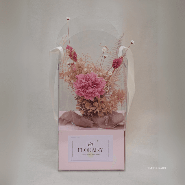 Thulian Pink | Preserved Carnation in Vase | Next-Day Flower Delivery in Bristol | UK-Wide Delivery